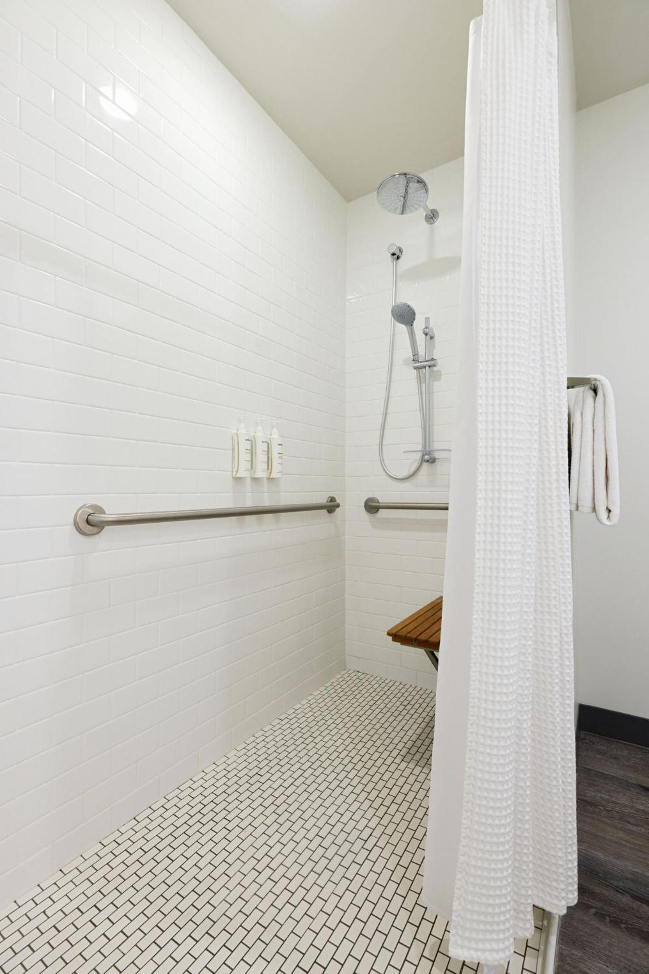 Archer Seattle/redmond Hotel 4*